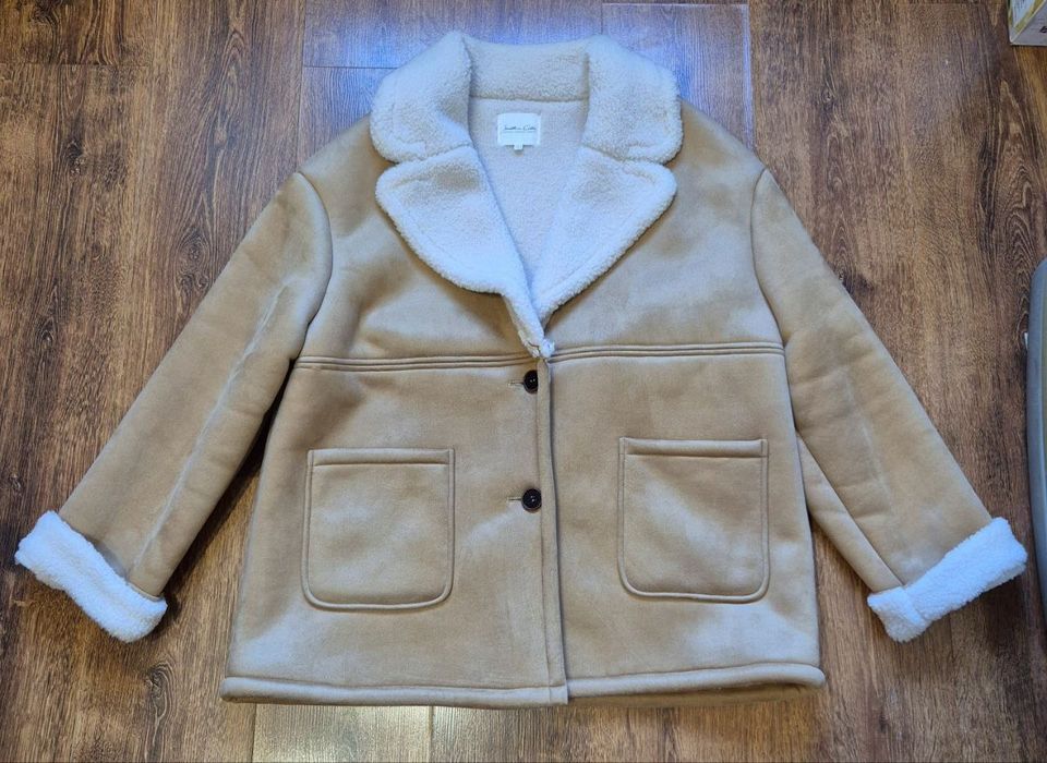 Жіноча демісезона дублянка