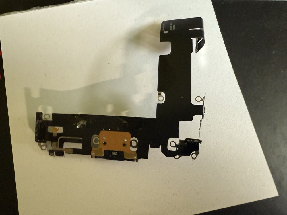 Zlacze taśma ladowania iphone 13 czesci oryginalne mikrofon