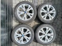 Komplet opon 225/50 R17 2x Barum, 2x Michelin