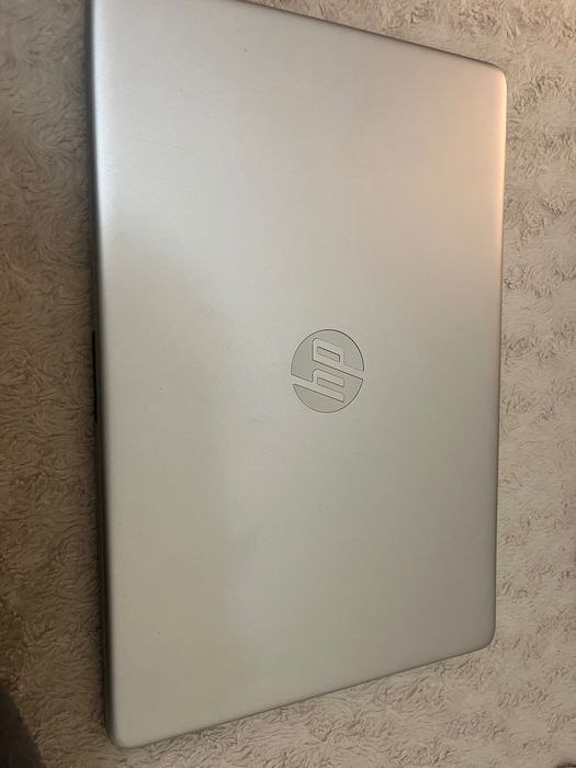 Portátil HP cinzento