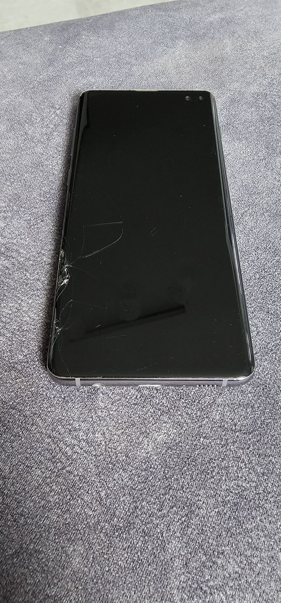 SAMSUNG S10+ uszkodzony wyświetlacz
