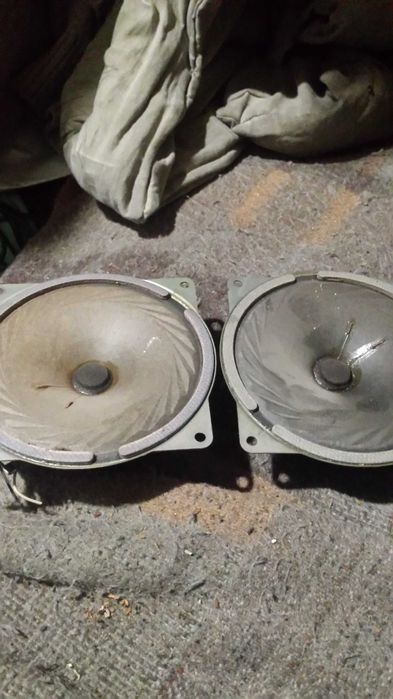 Продам колонки для магнитофона Весна212 1.