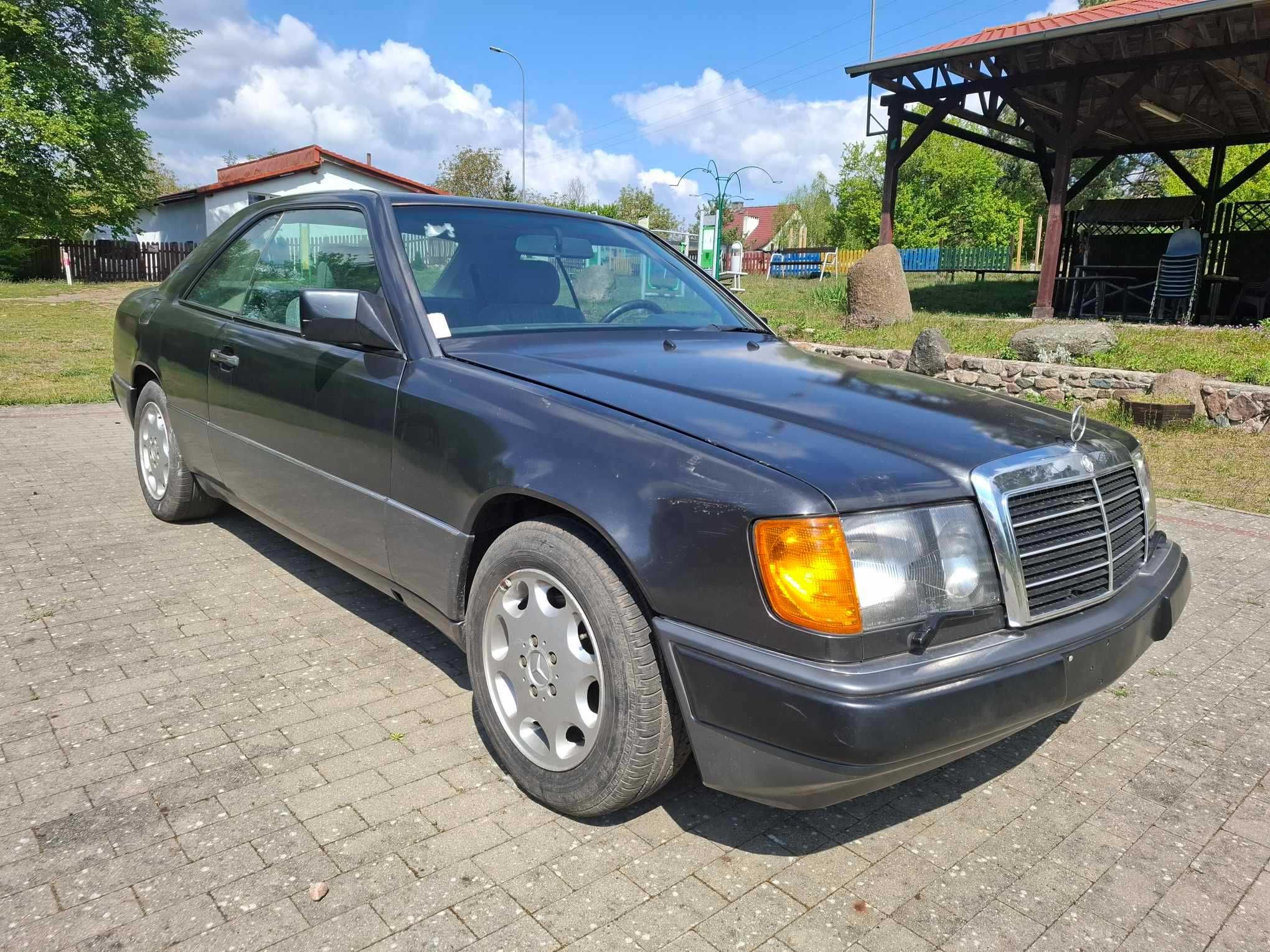 Mercedes W124 Coupe 2,3 Bez rdzy