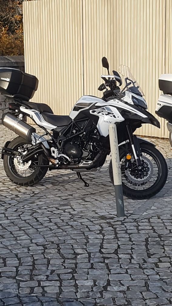 Benelli TRK 502 X - 9.000 klms - ANO 2021