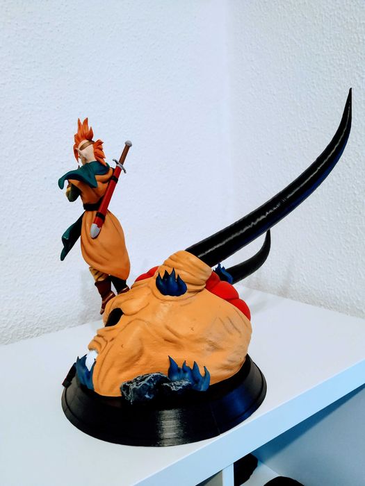 Estátua Dragon Ball Tapion