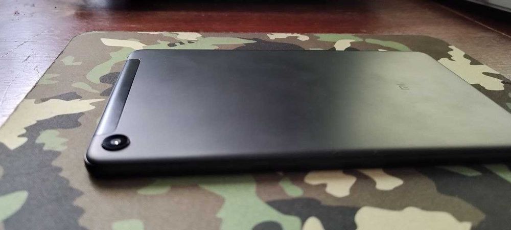 Xiaomi Mi Pad 4 планшет в хорошому стані з комплектом