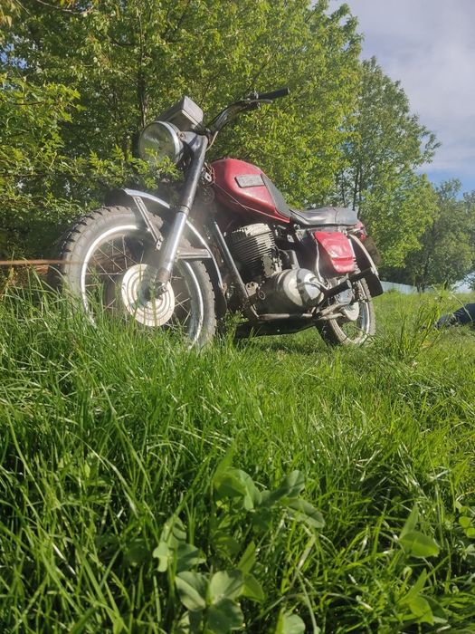 Продам планету5 треба поршня стоїть новий колінвал