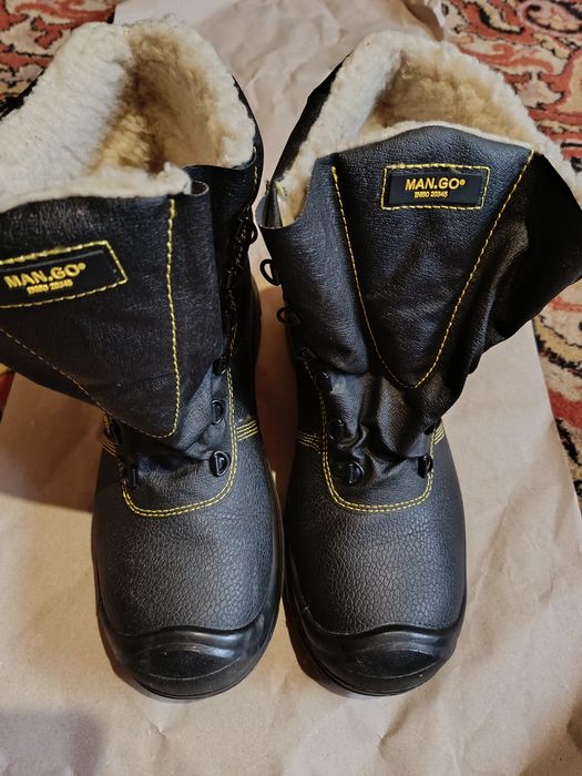 Продам робочие ботинки