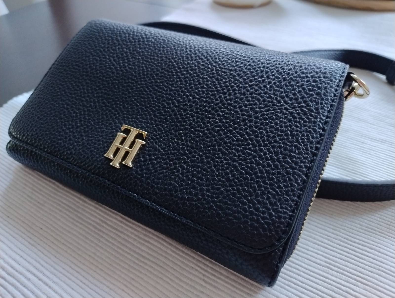 Torba na ramię Tommy Hilfiger Small Crossover