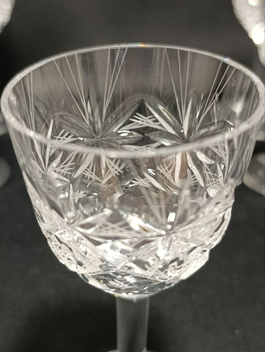 Kieliszki szkło kryształowe grawerowane