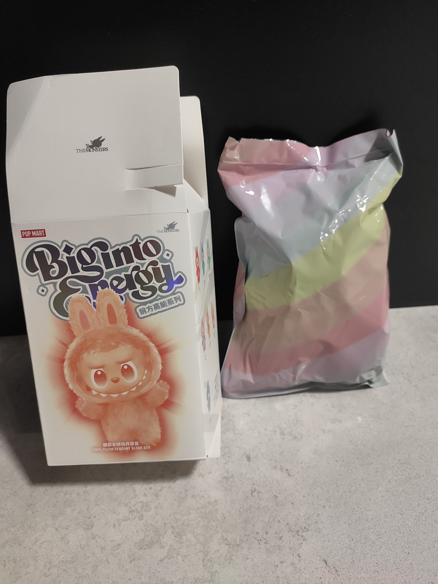 Labubu blind box, niespodzianka