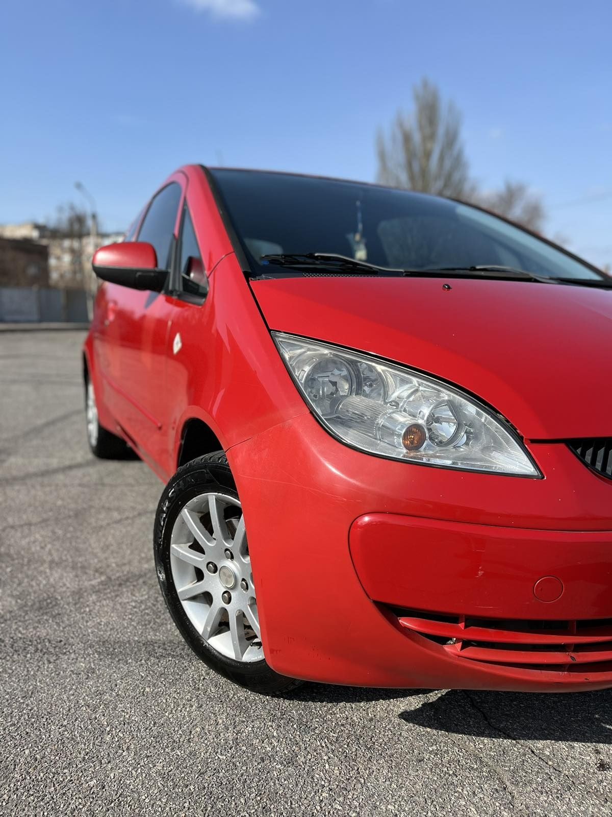 Mitsubishi Colt 2006 1.3 с газом переоформление