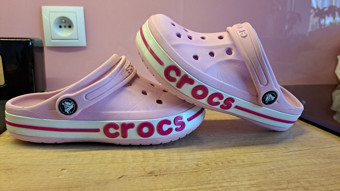 Buty Crocs dziewczęca J1 rozmiar 32-33