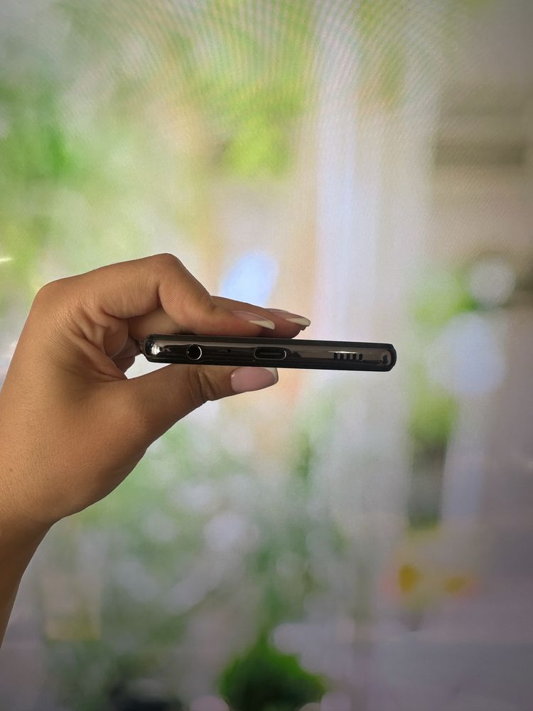 Samsung Galaxy A52 4/128 в прекрасному стані