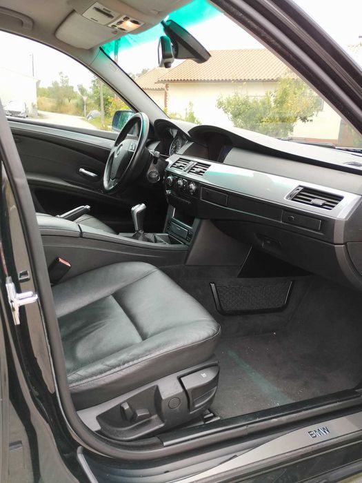 Carro usado com motor estragado