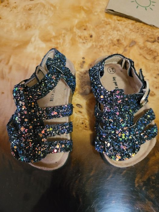 Бесплатно пакет Детских вещей и обувь