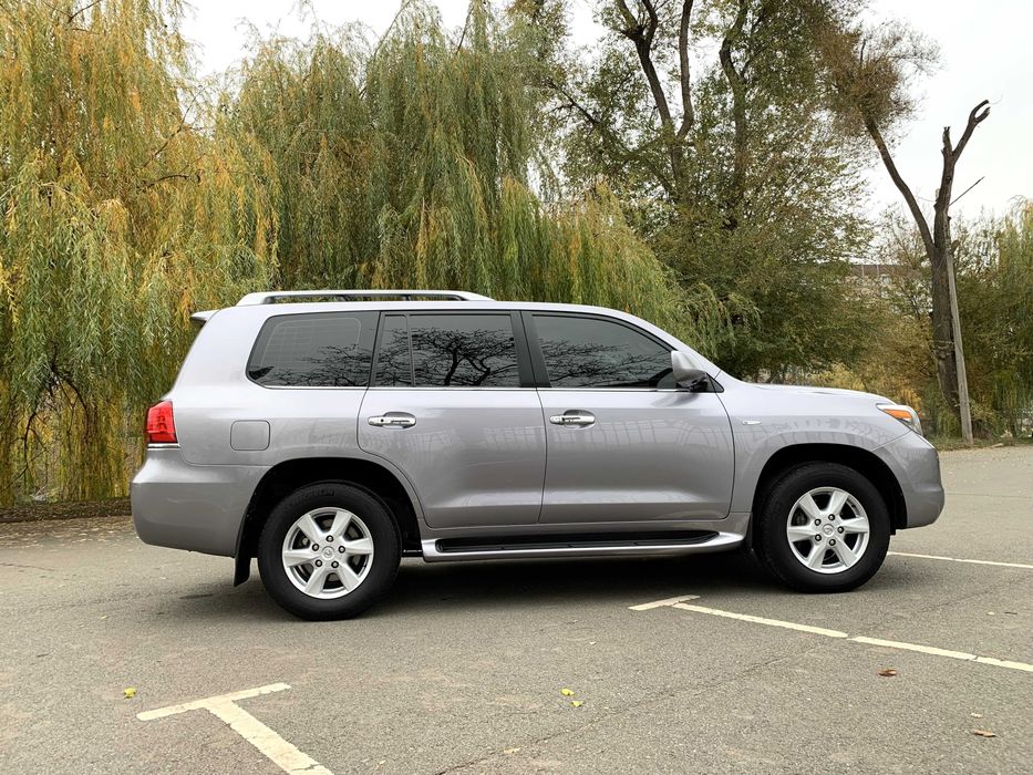 Lexus LX 570 один владелец! Вся по Тойоте!