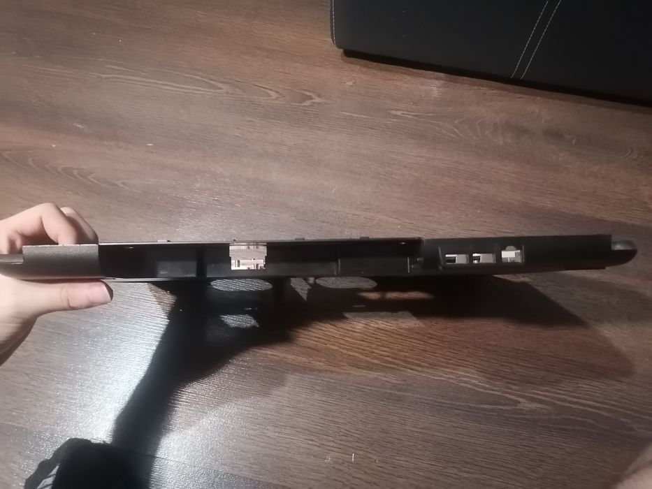 Продам поддон ( корыто ) к Asus N73