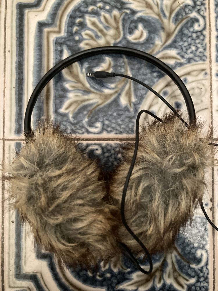 Headphones com fio