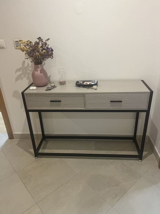 Consola hall de entrada