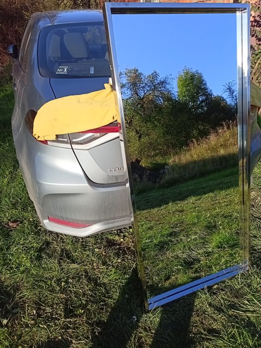 Sprzedam lustro sklepowe solidne  z nierdzewki