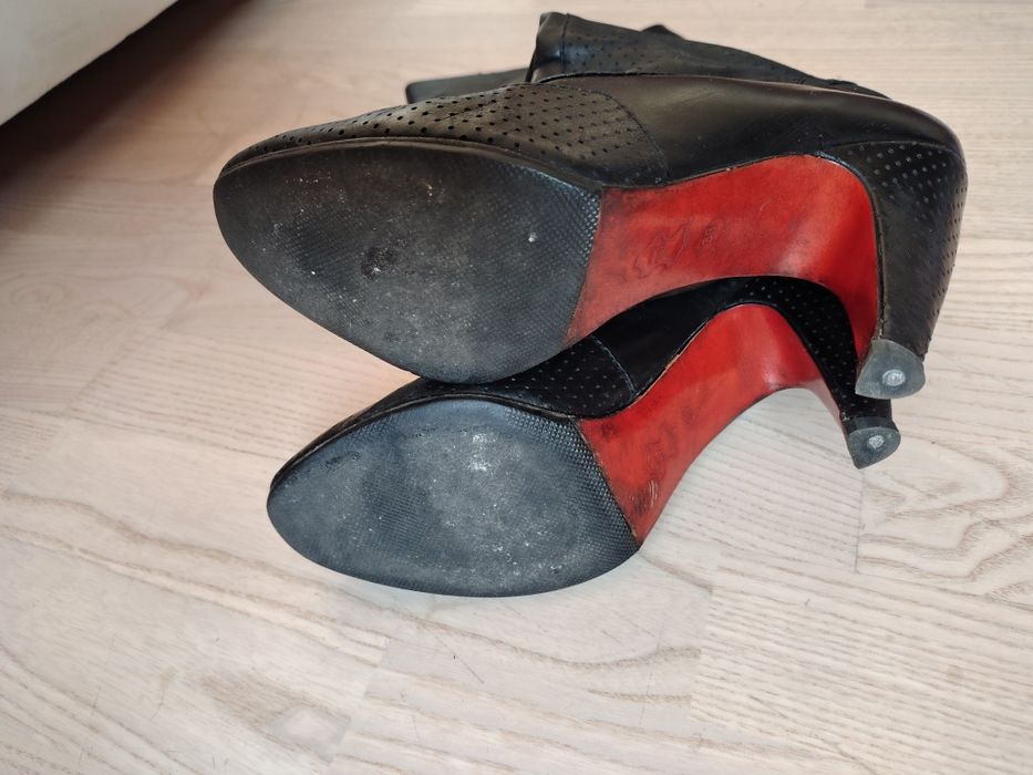 Diesel взуття , чоботи шкіряні, класні, м'які,  38 але на 38.5 будуть