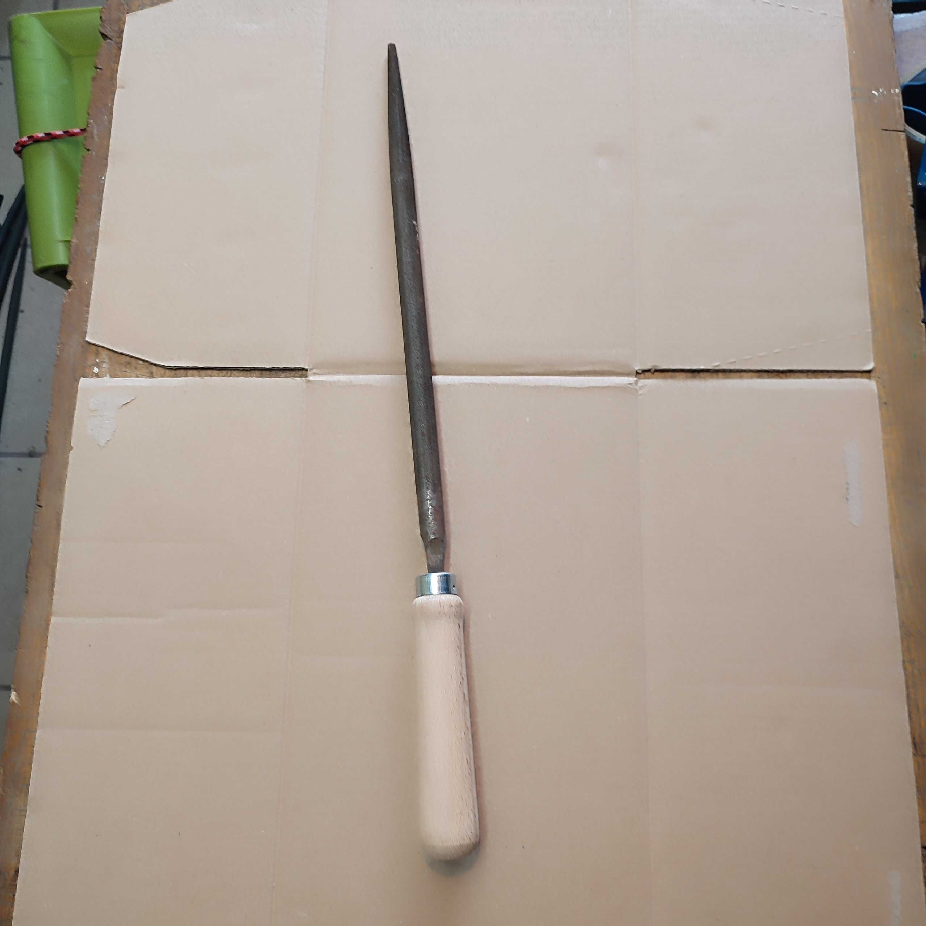 Piknik ślusarski długości 52 cm z rączką produkcja VIS