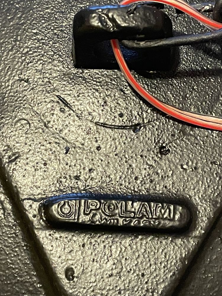 Industrialna lampa żeliwna