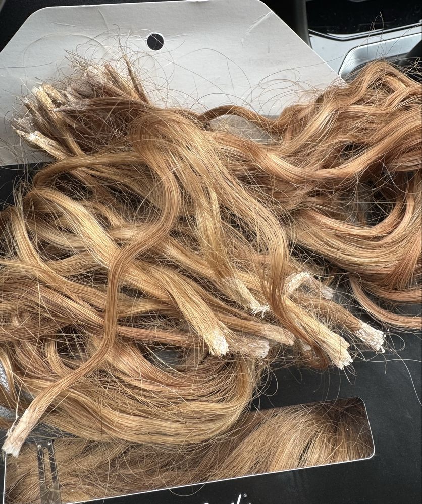 Extensões onduladas de cabelo natural