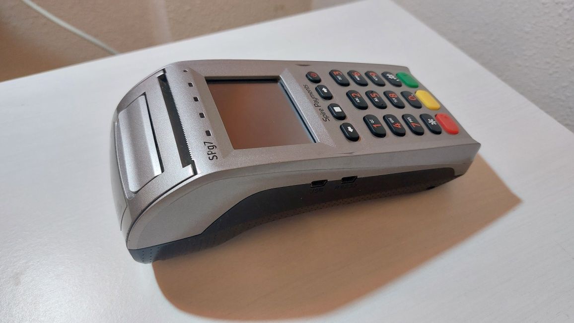 Продам платіжні термінали. Spire Payments SPg7
