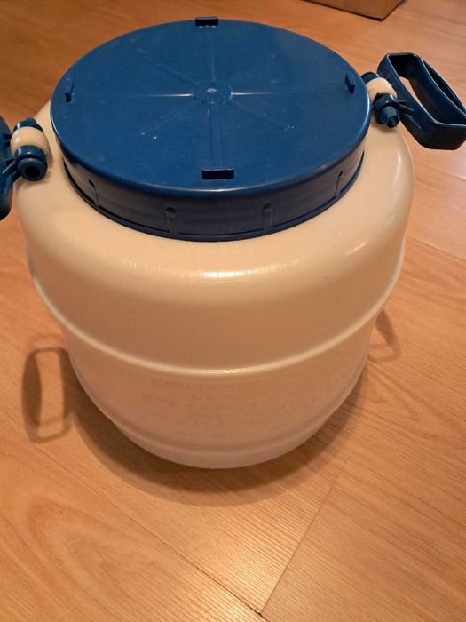 Пластикові Бочки харчові