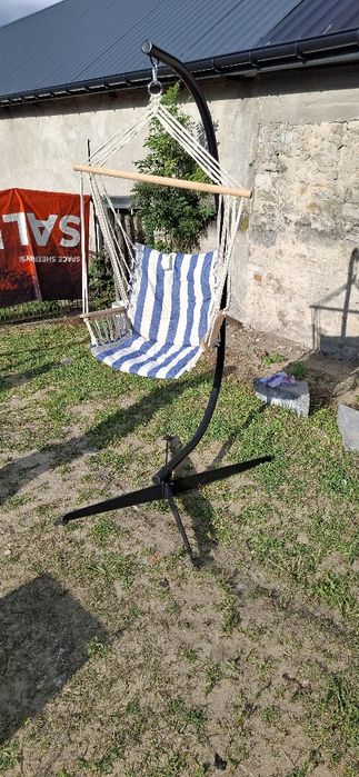 Fotel wiszący huśtawka ze stelażem