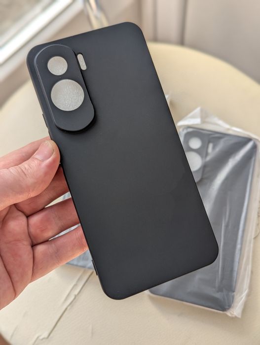 Продам НОВИЙ чохол для Honor 90 lite.