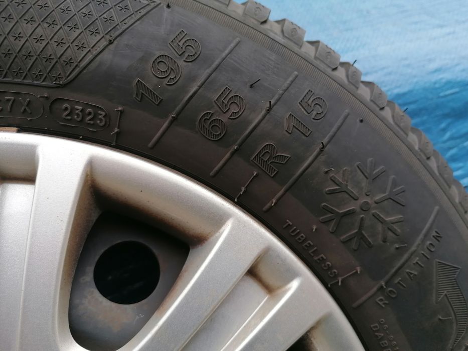 Koła z oponami kleber zimowe 195/65/15R 95 T