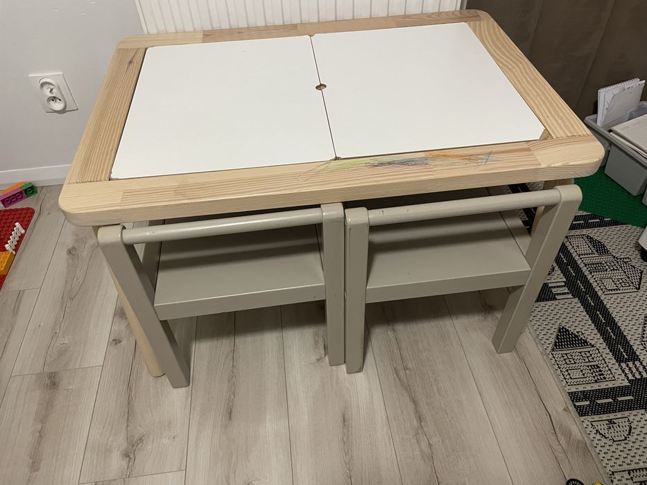 Stolik Flisat Ikea + 2 krzesełka H&M home