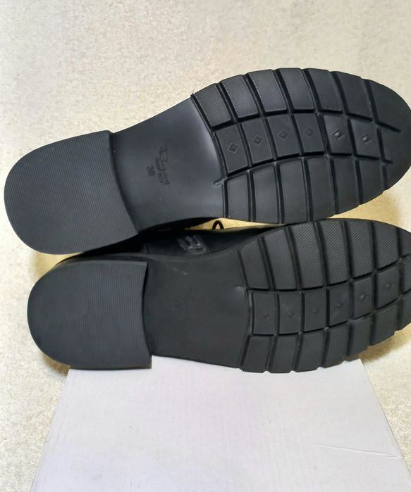 Шкіряні черевики Respect 38 теплі напівчобітки сапожки ботинки