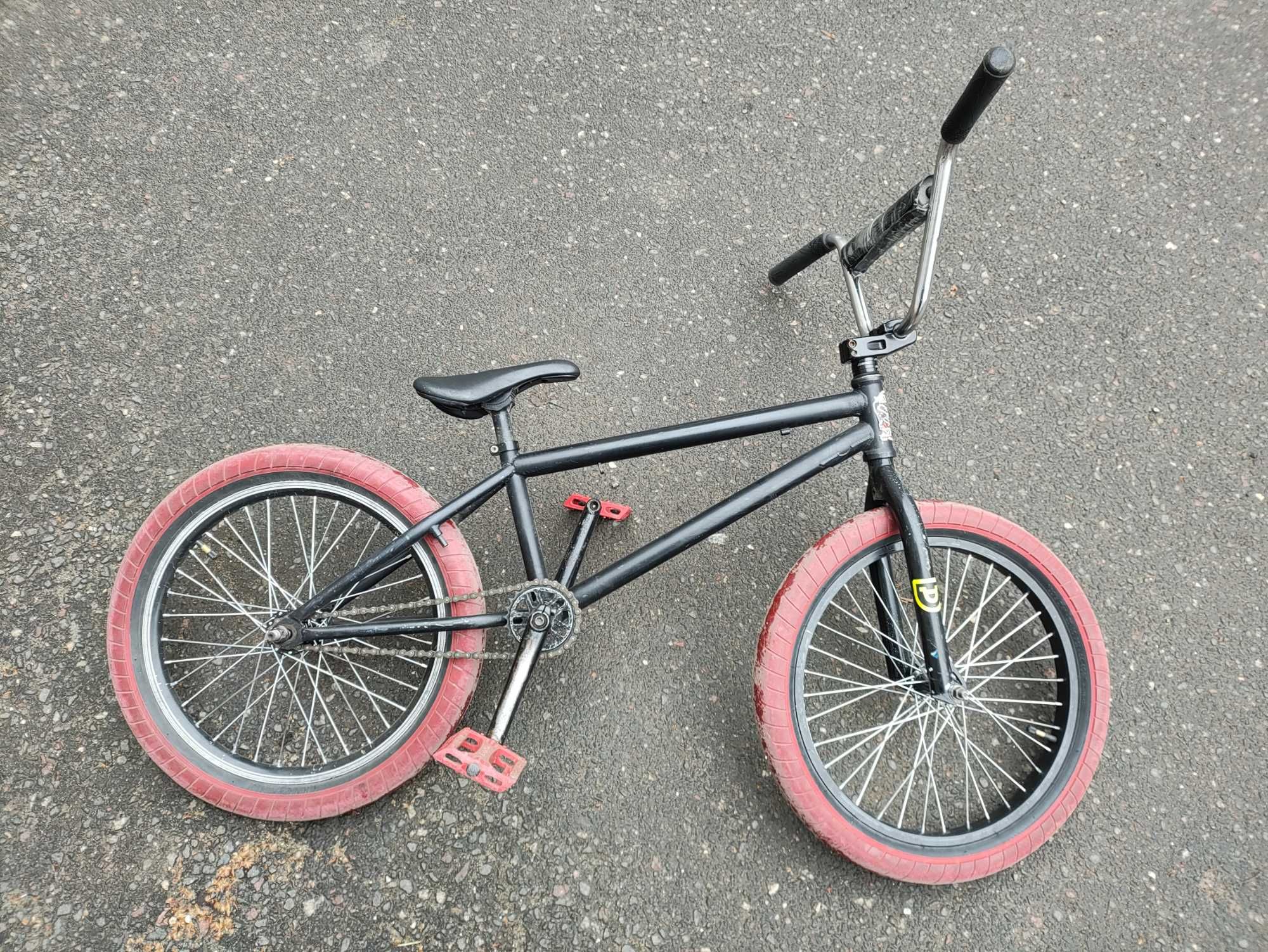 Продаю трюкавой велосипед бмх,bmx