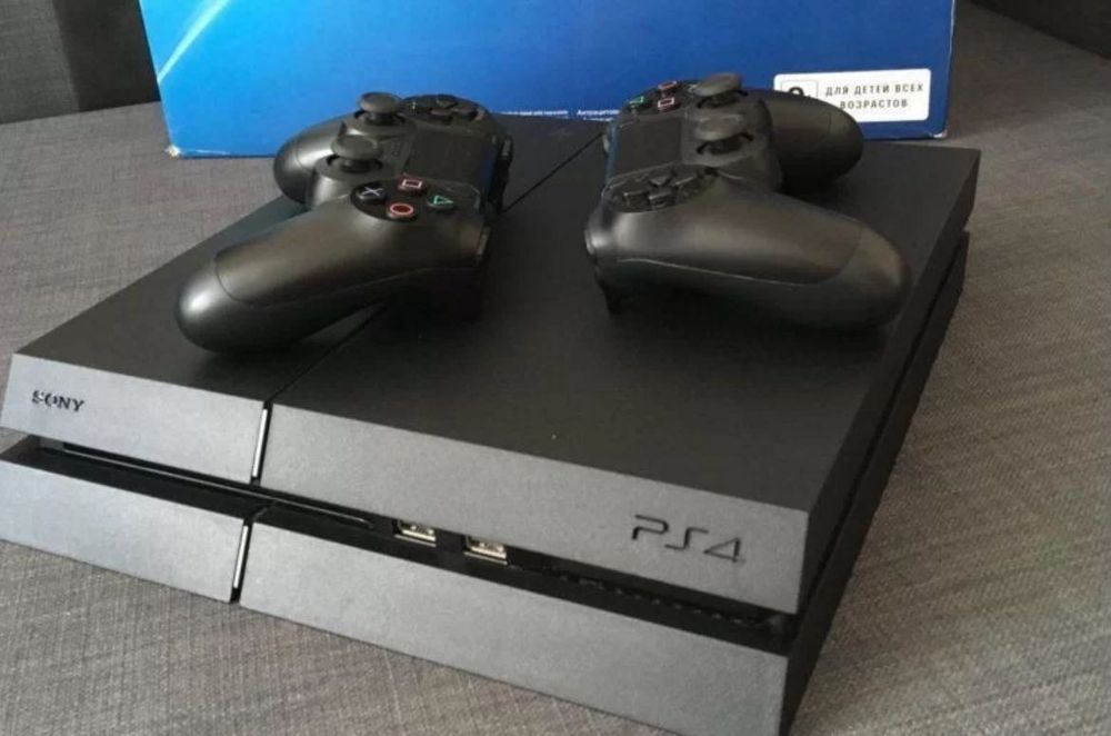 Sony Playstation 4 fat 500Gb