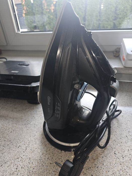 Żelazko bezprzewodowe