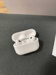 Apple airpods pro 2