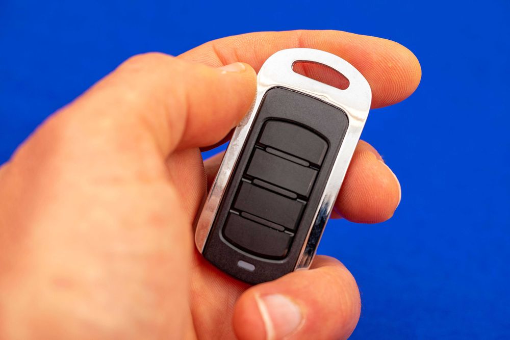 Comando de garagem universal multi frequencia 280Mhz-868Mhz