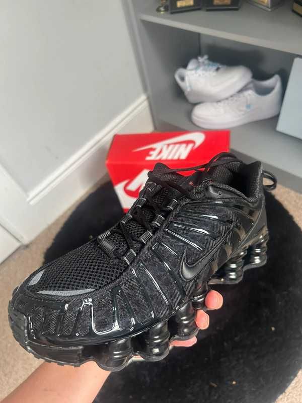 Buty NikeShox TL Moda Obuwie sportowe rozmiar.41