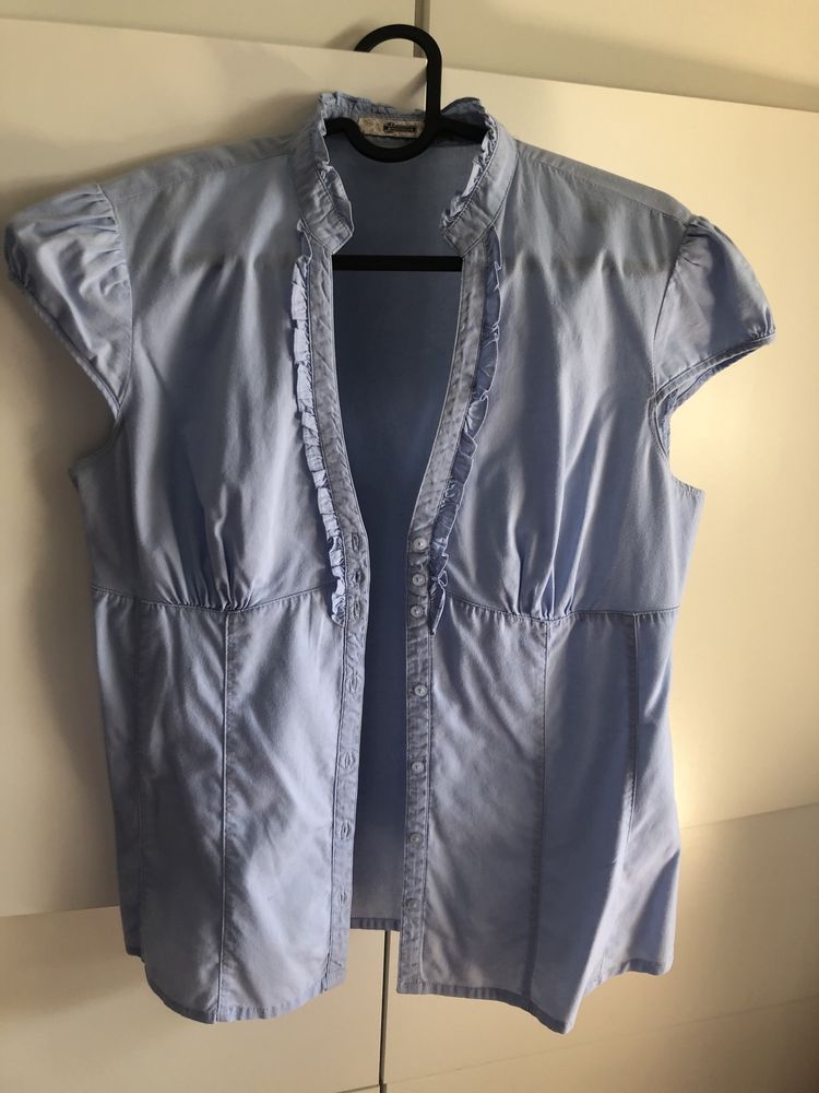 Pack de 2 camisas tamanho L (1 Rosa e 1 Azul)