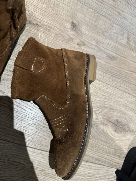 Botas pele castanhas rapariga