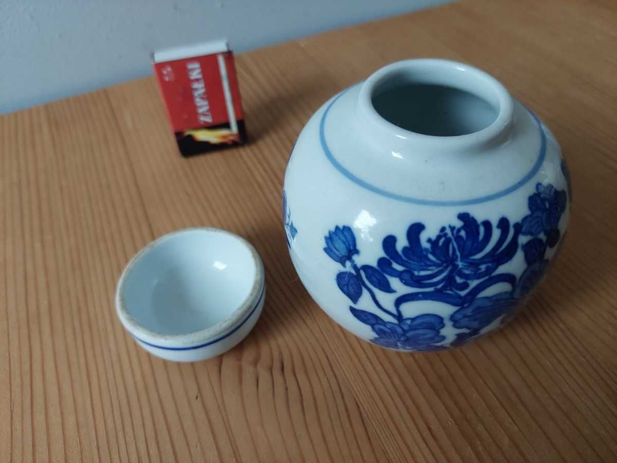 Chiński porcelanowy pojemnik, kobalt
