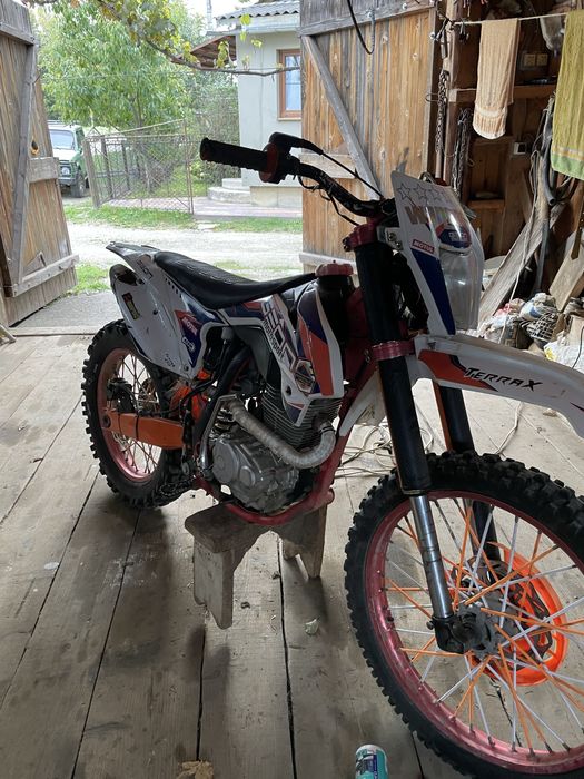 Продам geon terrax sb pro 21/18 на доках (куплі-продажу) торг мін.