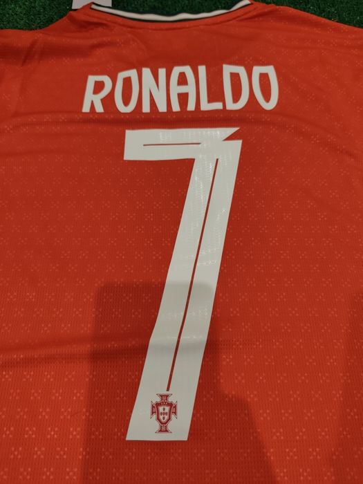 Camisola Portugal manga comprida - Ronaldo