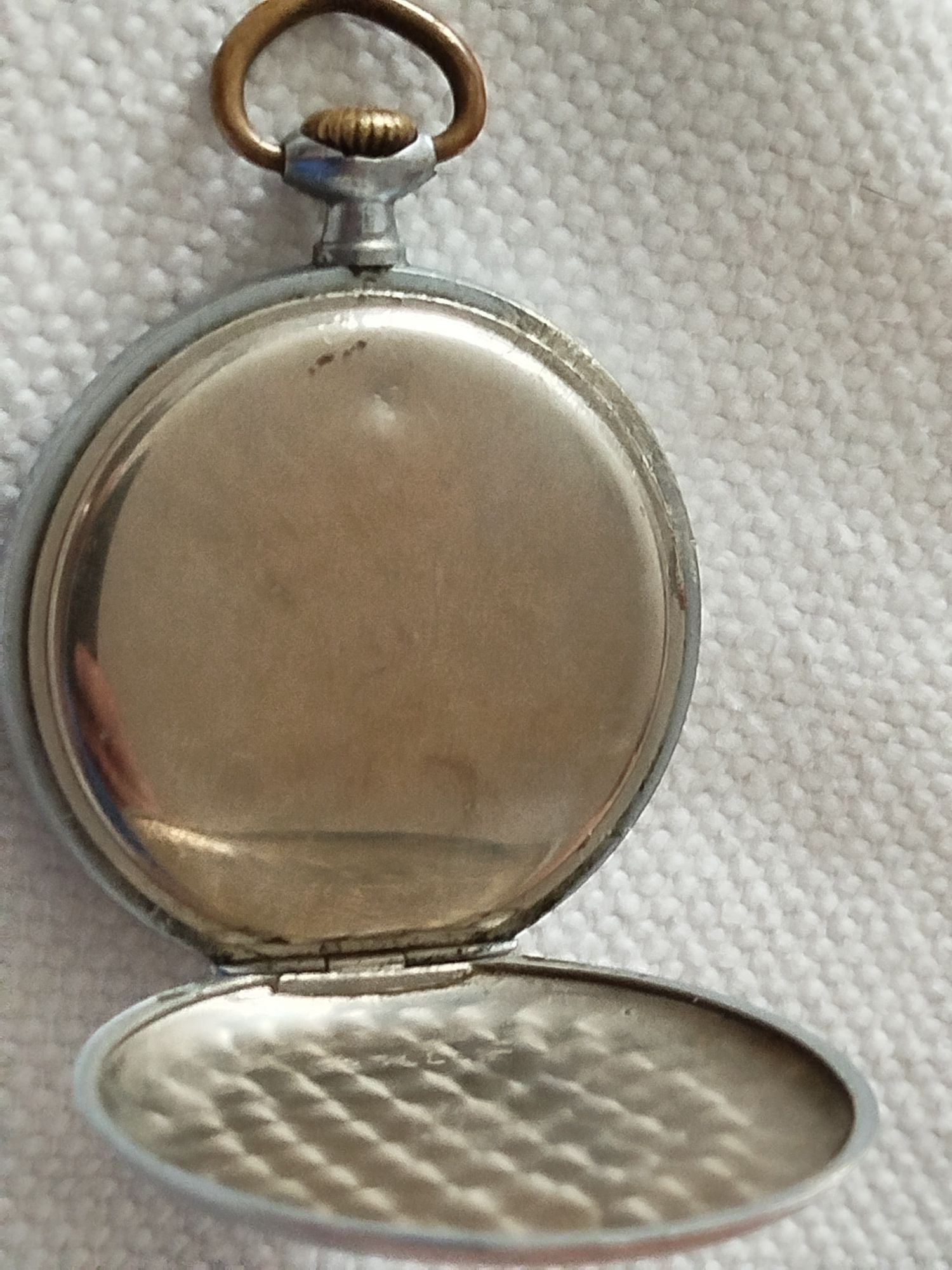 Часы карманные ,"OMEGA".
