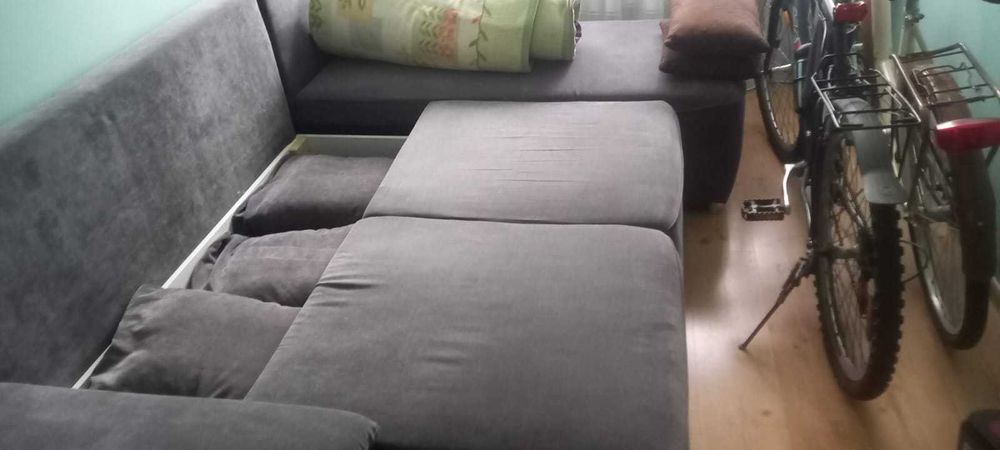 Narożnik z funkcją spania