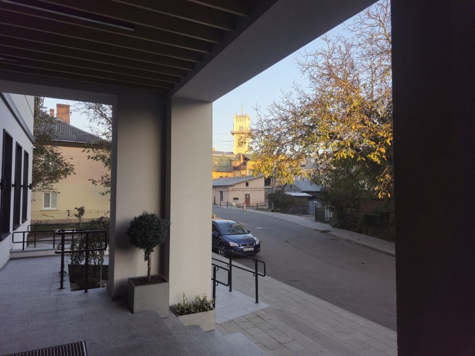 Оренда приміщення в Кінотеатрі під ресторан, кафе, фастфуд.